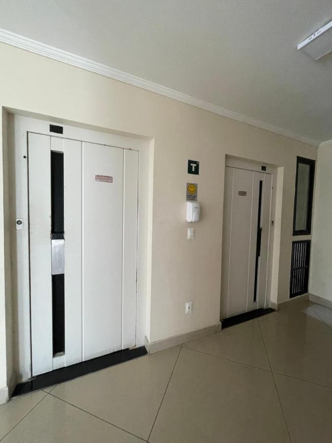 شقة Apartamento 61 - Praia Da Enseada - غوارويا المظهر الخارجي الصورة